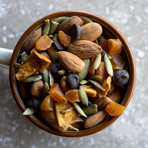 trailmix_1 Nutty and fruity trail mix
