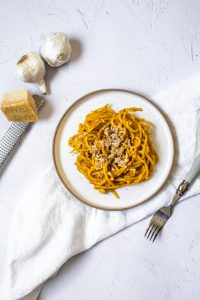 creamy pumpkin pasta ready to eat