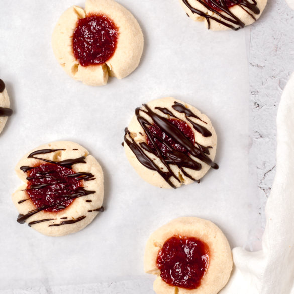 choc_cov_straw_thumbprint_4 chocolate covered strawberry thumbprint cookies