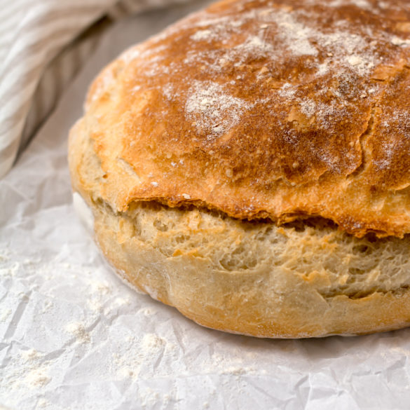 bread_5 a whole loaf of quick no-knead bread