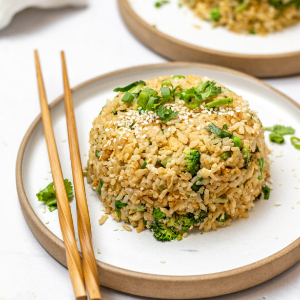 fried_rice_001_1 A serving of breakfast fried rice